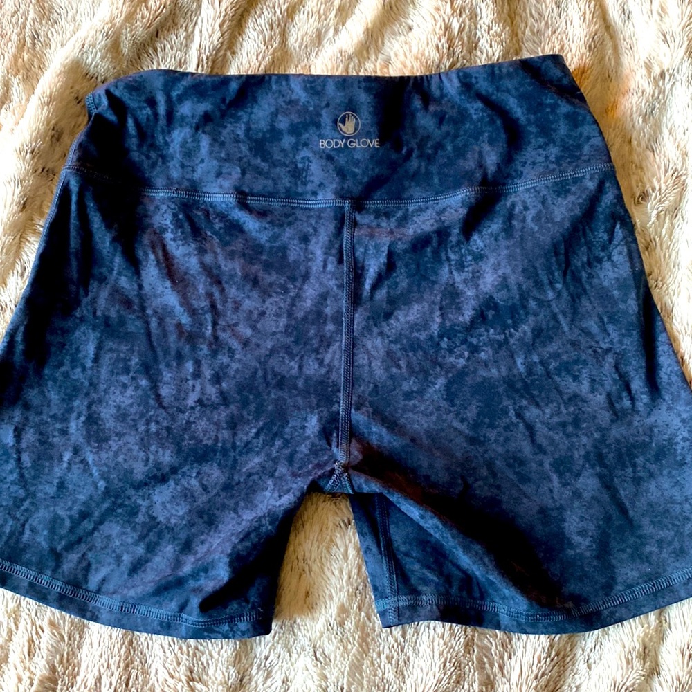 BODY GLOVE BLUE OCEAN SPANDEX SHORTS- size large